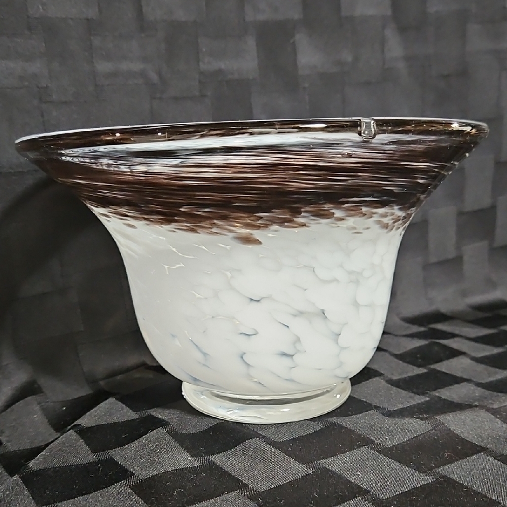 Handblown Art Glass Center Bowl or Vase with Flared Rim, Beautiful
